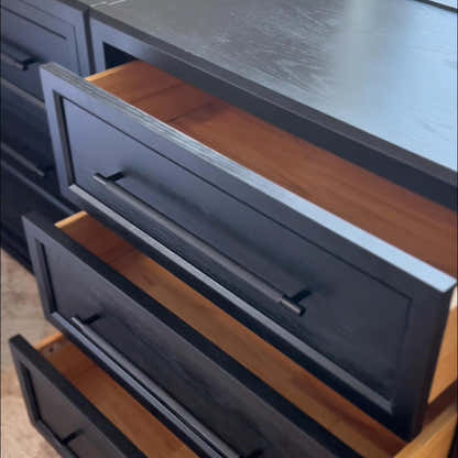 Alvar 63″ Eichenkommode mit 6 Schubladen (2er-Set)